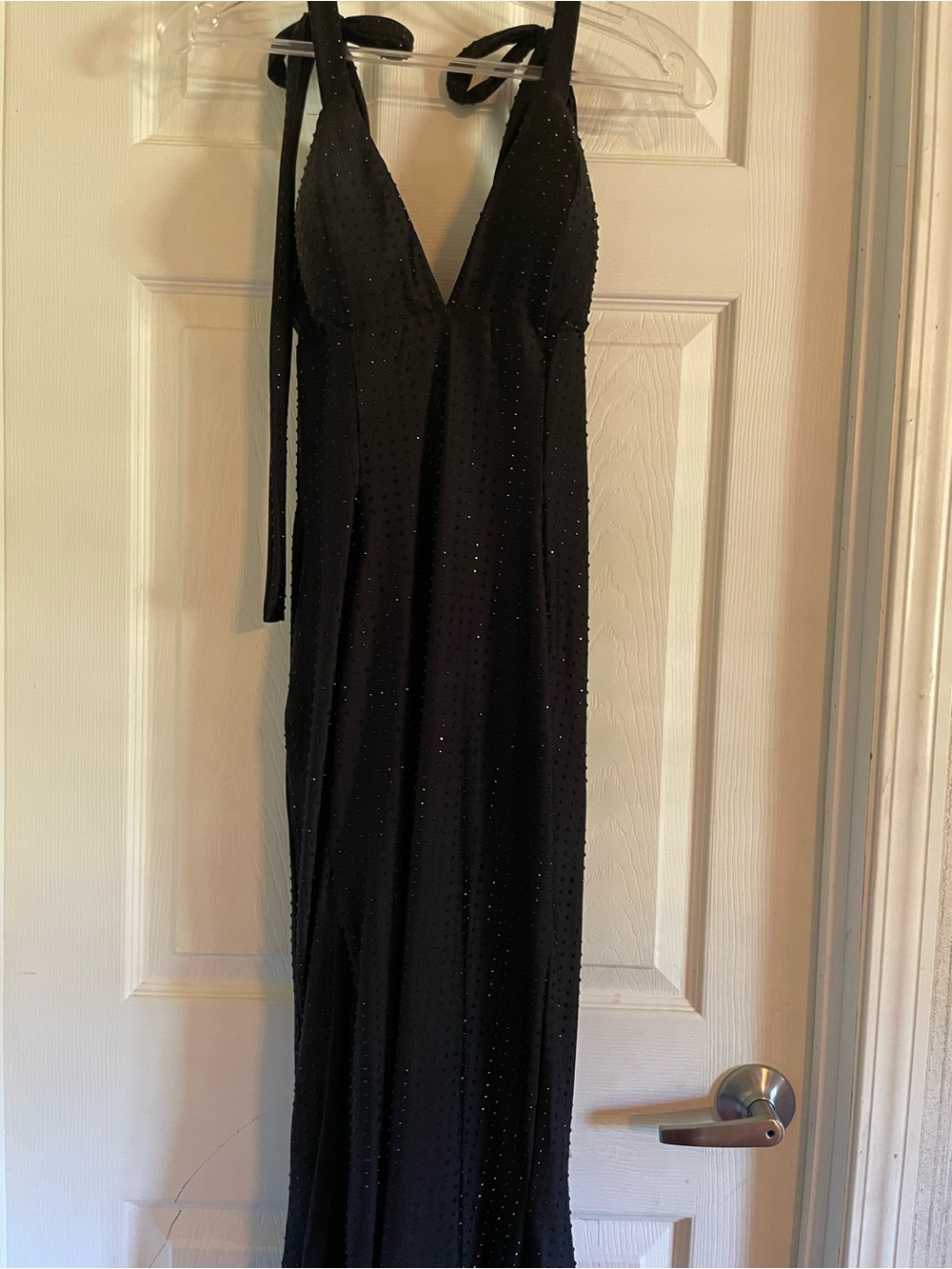 Elegant Black Halter Prom Gown with Side Thigh Slit - Picture 10 of 14